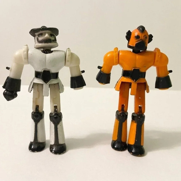 Vintage 1977 Ahi  Star Fleet Defender Actions Figures Diecast Toys Missing Fists - Picture 1 of 11